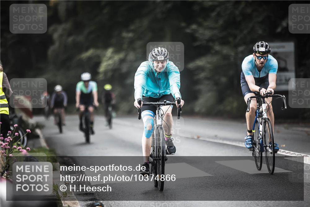 13.09.2026 - Stadtparktriathlon H.Heesch http://msf.ph/oto/10374866 13.09.2026 10:55:27 Radfahren 353, 358, 370, 392, 546, 672 meine-sportfotos.de