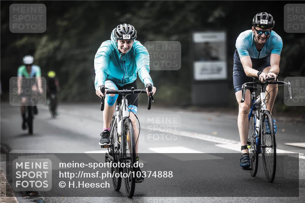 13.09.2026 - Stadtparktriathlon H.Heesch http://msf.ph/oto/10374888 13.09.2026 10:55:28 Radfahren 353, 358, 370, 392, 546, 672 meine-sportfotos.de