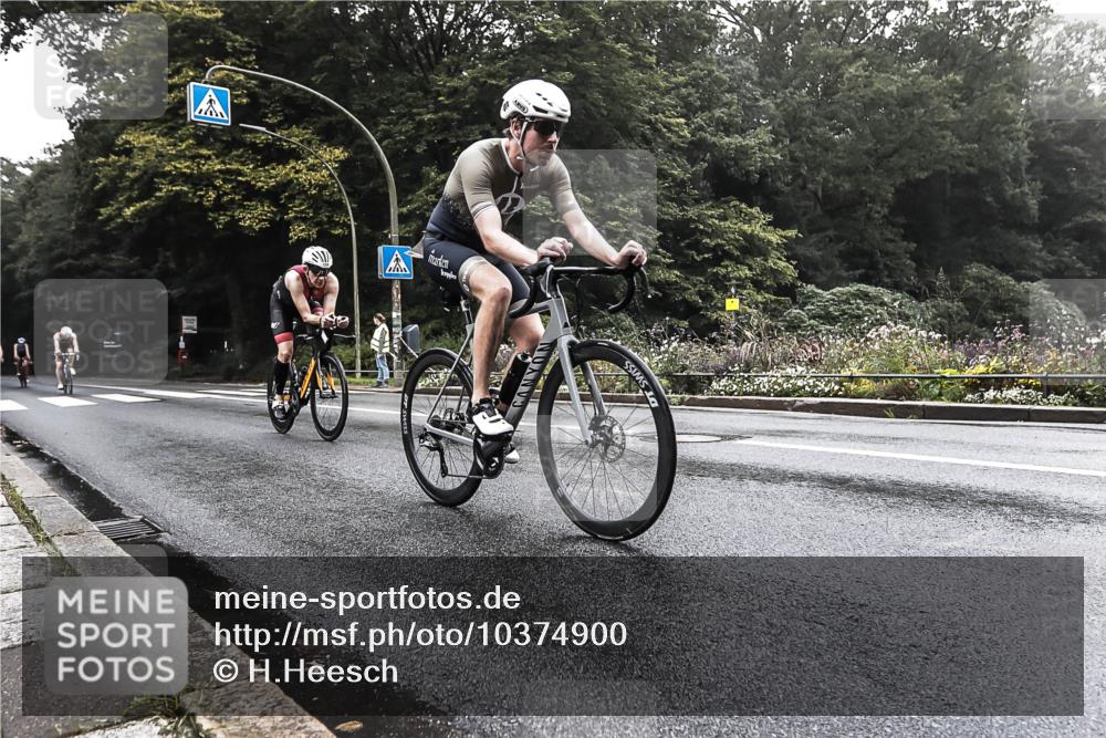13.09.2026 - Stadtparktriathlon H.Heesch http://msf.ph/oto/10374900 13.09.2026 09:14:10 Radfahren 1, 47, 70, 75, 76, 88, 114, 133 meine-sportfotos.de