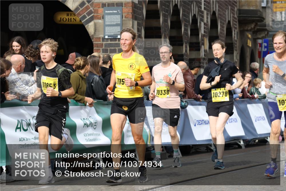 13.09.2026 - 21. swb-Marathon Bremen Strokosch-Dieckow http://msf.ph/oto/10374934 13.09.2026 11:02:29 Ziel 10173, 10257, 10331, 10439, 10473, 10500, 10617, 10636, 10803, 10915, 10924, 10943, 11249, 11436, 11576, 11811, 11886, 12016, 12042, 12094, 12134, 12135, 12145, 12360, 12437, 12506, 10190, 10985, 11096, 11261, 11508, 11526, 11554, 11662, 11776, 11945, 12154, 12252, 12429, 12451, 12489 meine-sportfotos.de