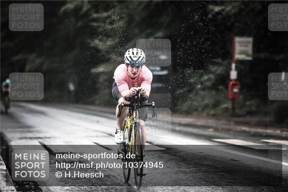 13.09.2026 - Stadtparktriathlon H.Heesch http://msf.ph/oto/10374945 13.09.2026 12:12:50 Radfahren 857, 953, 970, 980, 1028, 1037 meine-sportfotos.de