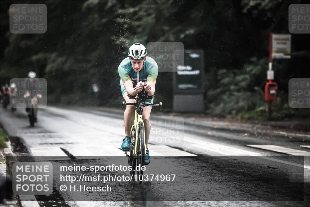 13.09.2026 - Stadtparktriathlon H.Heesch http://msf.ph/oto/10374967 13.09.2026 12:12:55 Radfahren 979, 980, 1028, 1037, 1045 meine-sportfotos.de