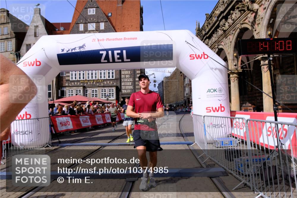13.09.2026 - 21. swb-Marathon Bremen Tim E. http://msf.ph/oto/10374985 13.09.2026 13:11:30 Ziel 335, 697, 1349, 2087, 3440, 3448, 3484, 3647, 4429, 6274, 6471, 8183, 8474, 9291, 9410, 9618, 9762 meine-sportfotos.de