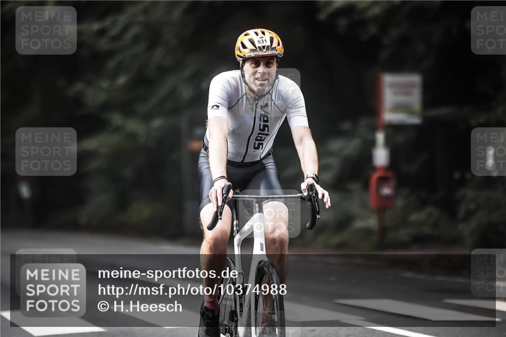 13.09.2026 - Stadtparktriathlon H.Heesch http://msf.ph/oto/10374988 13.09.2026 10:55:37 Radfahren 358, 392, 531 meine-sportfotos.de
