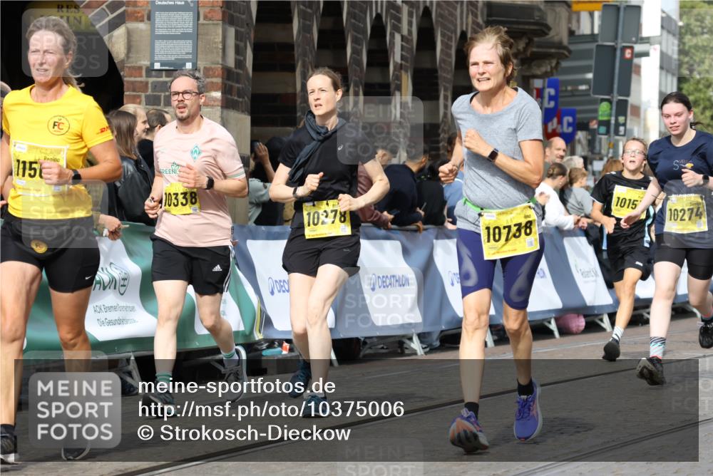 13.09.2026 - 21. swb-Marathon Bremen Strokosch-Dieckow http://msf.ph/oto/10375006 13.09.2026 11:02:29 Ziel 10173, 10257, 10331, 10439, 10473, 10500, 10617, 10636, 10803, 10915, 10924, 10943, 11249, 11436, 11576, 11811, 11886, 12016, 12042, 12094, 12134, 12135, 12145, 12360, 12437, 12506, 10190, 10985, 11096, 11261, 11508, 11526, 11554, 11662, 11776, 11945, 12154, 12252, 12429, 12451, 12489 meine-sportfotos.de