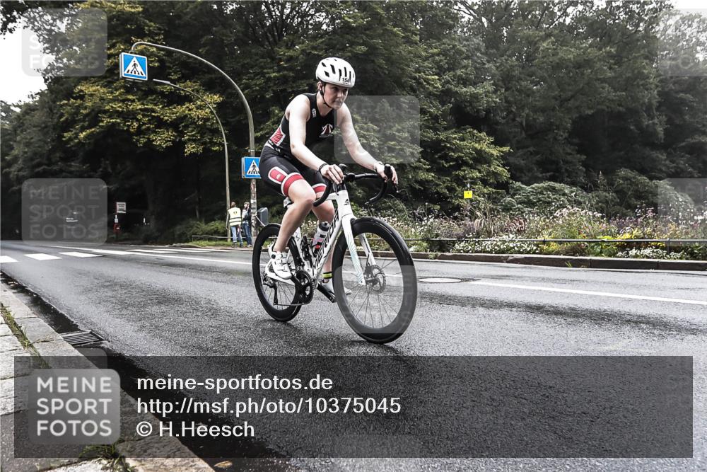 13.09.2026 - Stadtparktriathlon H.Heesch http://msf.ph/oto/10375045 13.09.2026 09:14:49 Radfahren 154 meine-sportfotos.de