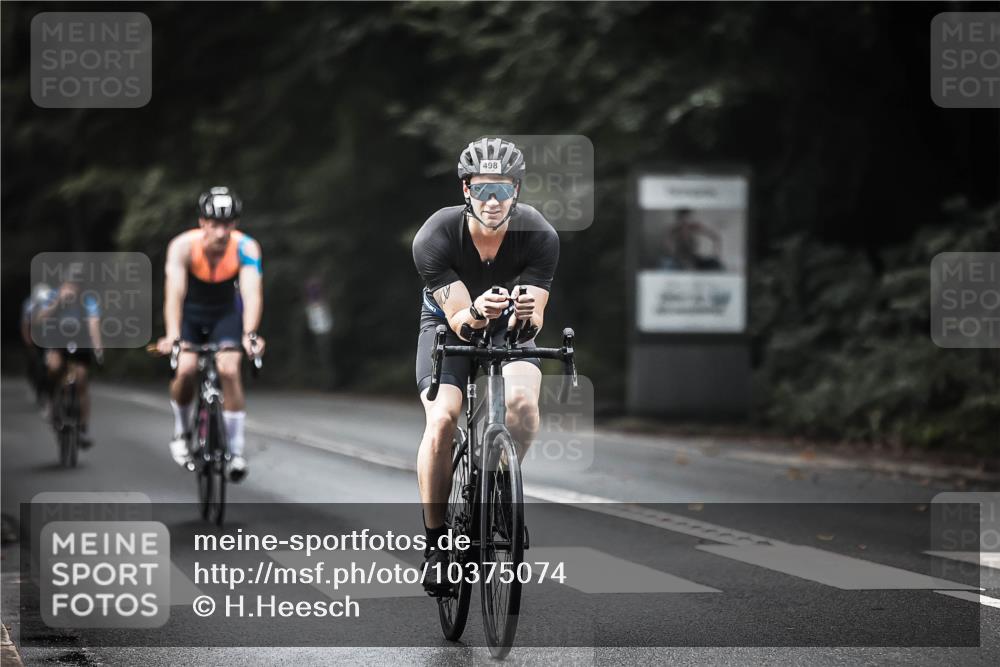13.09.2026 - Stadtparktriathlon H.Heesch http://msf.ph/oto/10375074 13.09.2026 10:55:53 Radfahren 351, 361, 470, 493, 498, 547, 671 meine-sportfotos.de