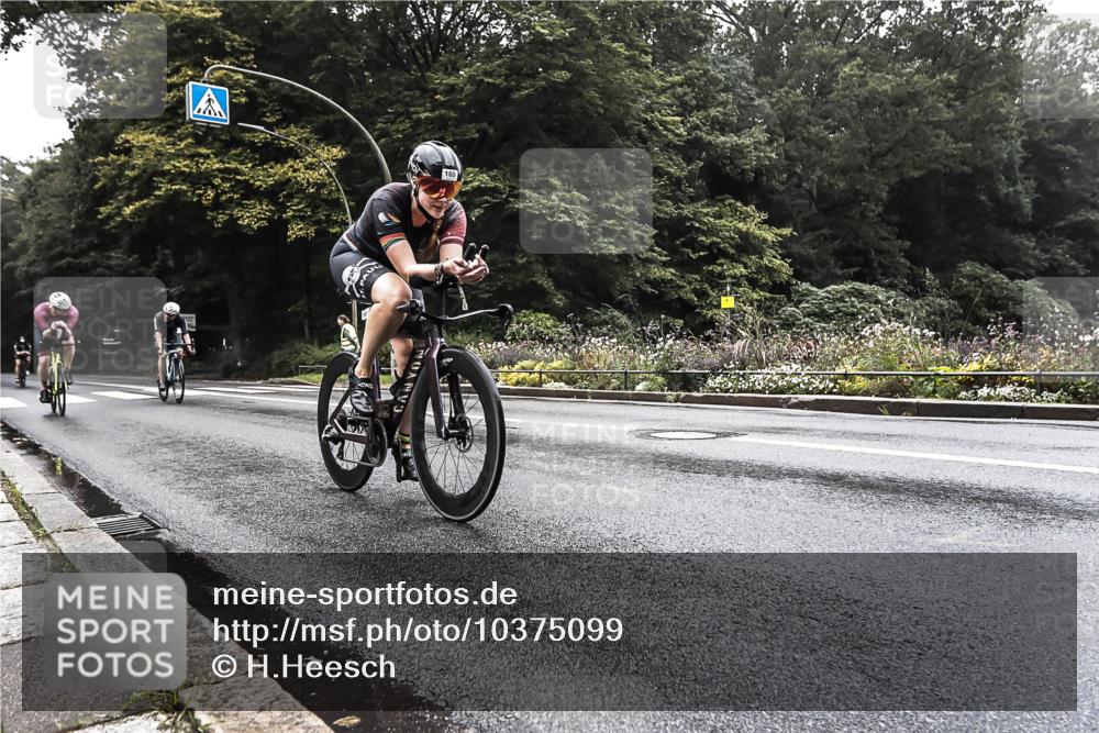13.09.2026 - Stadtparktriathlon H.Heesch http://msf.ph/oto/10375099 13.09.2026 09:15:20 Radfahren 42, 101, 118, 125, 160, 192, 194, 197 meine-sportfotos.de