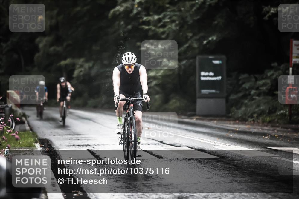 13.09.2026 - Stadtparktriathlon H.Heesch http://msf.ph/oto/10375116 13.09.2026 12:13:06 Radfahren 858, 955, 1015, 1024, 1045, 1051, 1187 meine-sportfotos.de