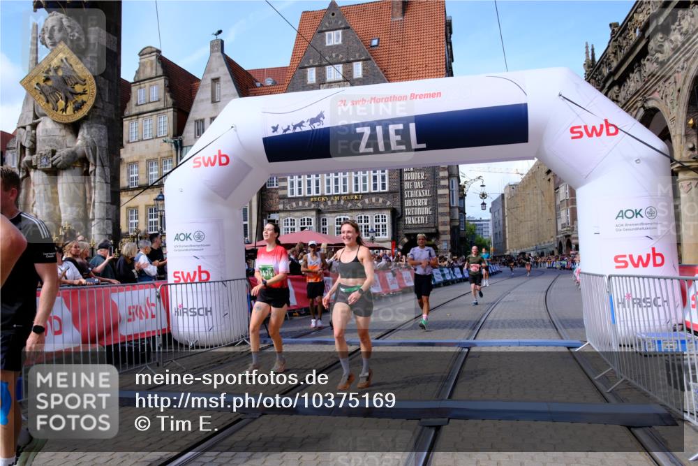 13.09.2026 - 21. swb-Marathon Bremen Tim E. http://msf.ph/oto/10375169 13.09.2026 13:11:35 Ziel 1349, 2087, 3440, 3448, 3484, 3647, 3899, 4429, 6274, 8474, 9291, 9618, 9762 meine-sportfotos.de