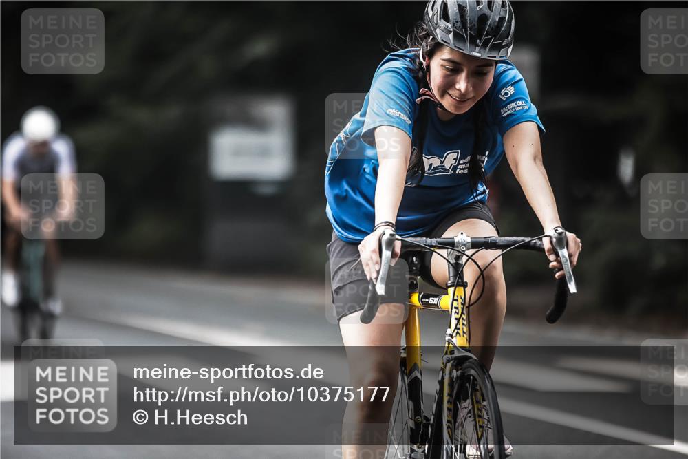 13.09.2026 - Stadtparktriathlon H.Heesch http://msf.ph/oto/10375177 13.09.2026 10:55:58 Radfahren 351, 427, 493, 498, 506, 513, 547, 671 meine-sportfotos.de