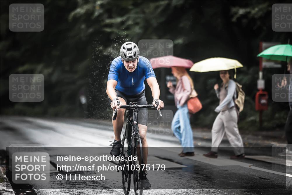 13.09.2026 - Stadtparktriathlon H.Heesch http://msf.ph/oto/10375179 13.09.2026 12:13:18 Radfahren 999, 1024 meine-sportfotos.de