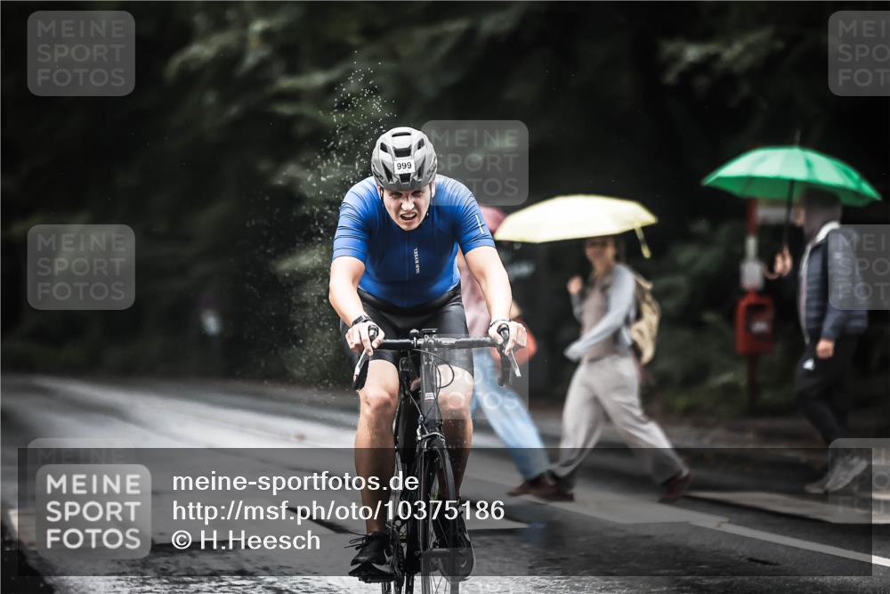 13.09.2026 - Stadtparktriathlon H.Heesch http://msf.ph/oto/10375186 13.09.2026 12:13:18 Radfahren 999, 1024 meine-sportfotos.de