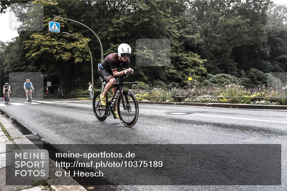 13.09.2026 - Stadtparktriathlon H.Heesch http://msf.ph/oto/10375189 13.09.2026 09:15:30 Radfahren 24, 54, 57, 97, 104, 147, 162, 208 meine-sportfotos.de
