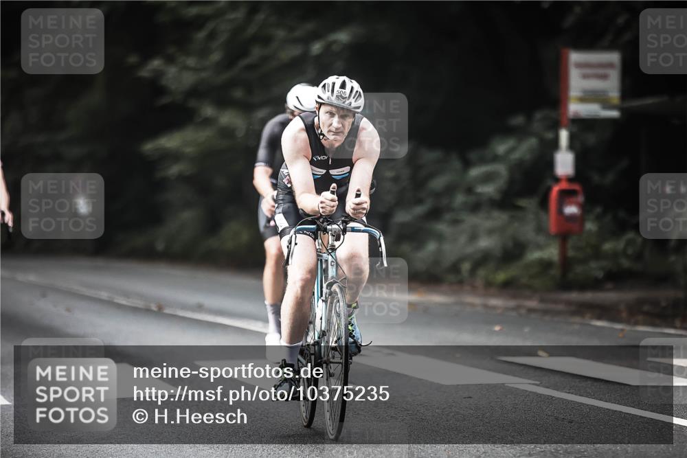 13.09.2026 - Stadtparktriathlon H.Heesch http://msf.ph/oto/10375235 13.09.2026 10:56:02 Radfahren 351, 427, 506, 513, 547, 561, 671 meine-sportfotos.de