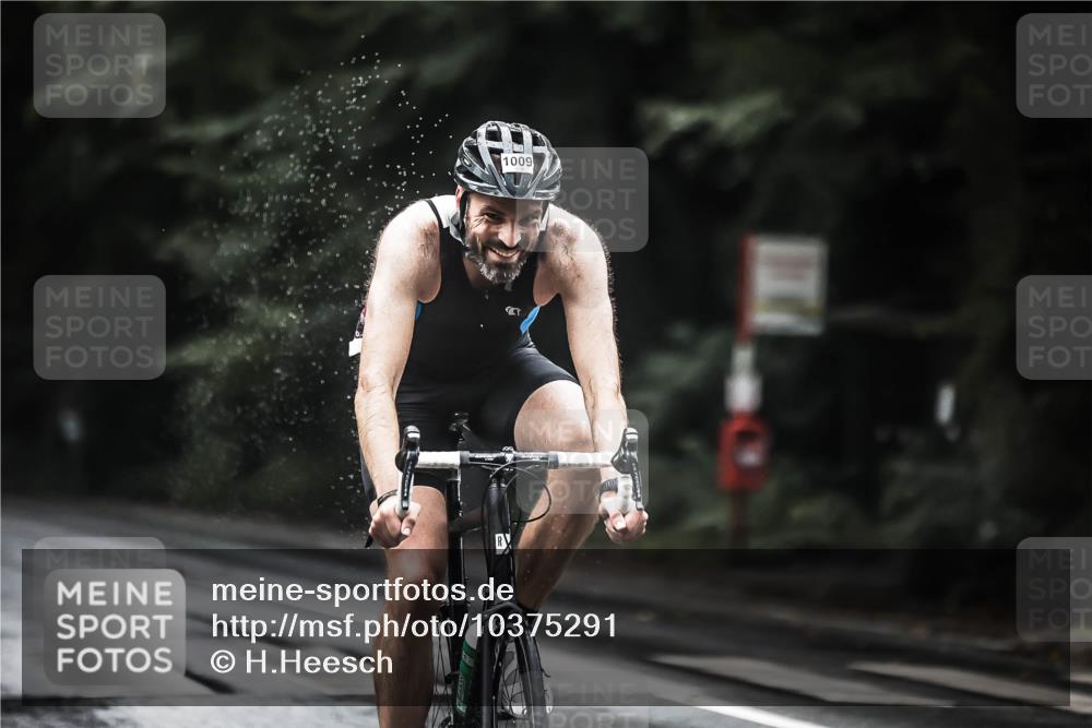 13.09.2026 - Stadtparktriathlon H.Heesch http://msf.ph/oto/10375291 13.09.2026 12:13:37 Radfahren 1009 meine-sportfotos.de