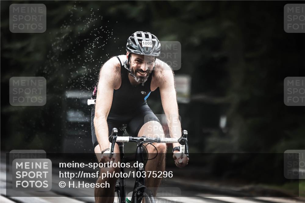 13.09.2026 - Stadtparktriathlon H.Heesch http://msf.ph/oto/10375296 13.09.2026 12:13:37 Radfahren 1009 meine-sportfotos.de
