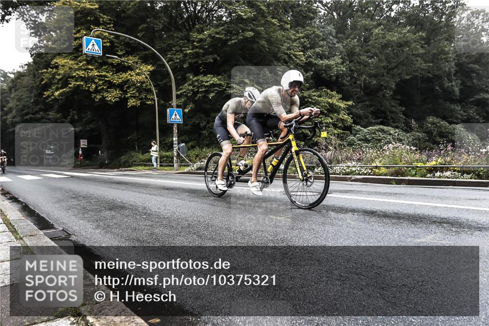 13.09.2026 - Stadtparktriathlon H.Heesch http://msf.ph/oto/10375321 13.09.2026 09:16:15 Radfahren 66, 68, 80, 100, 156, 195 meine-sportfotos.de
