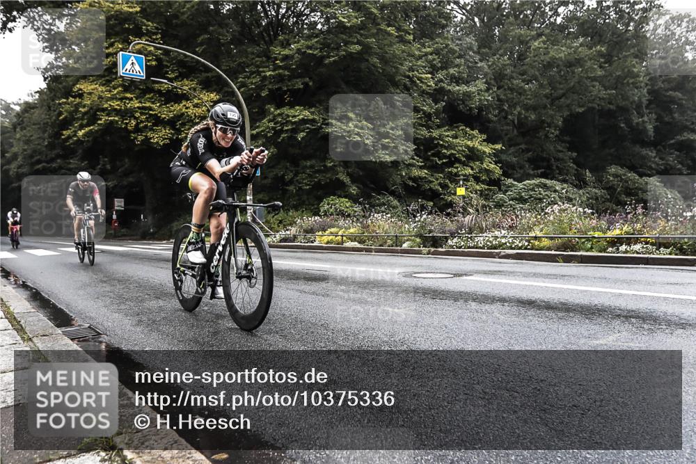13.09.2026 - Stadtparktriathlon H.Heesch http://msf.ph/oto/10375336 13.09.2026 09:16:18 Radfahren 66, 68, 80, 188, 195 meine-sportfotos.de