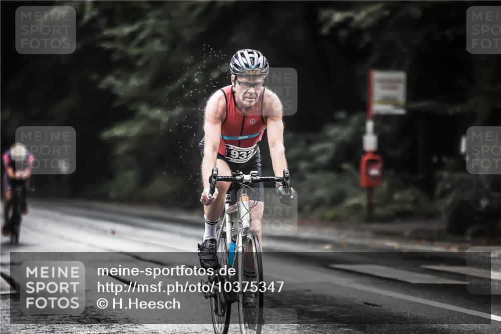 13.09.2026 - Stadtparktriathlon H.Heesch http://msf.ph/oto/10375347 13.09.2026 12:13:58 Radfahren 755, 932, 956, 985, 986, 998, 1061 meine-sportfotos.de