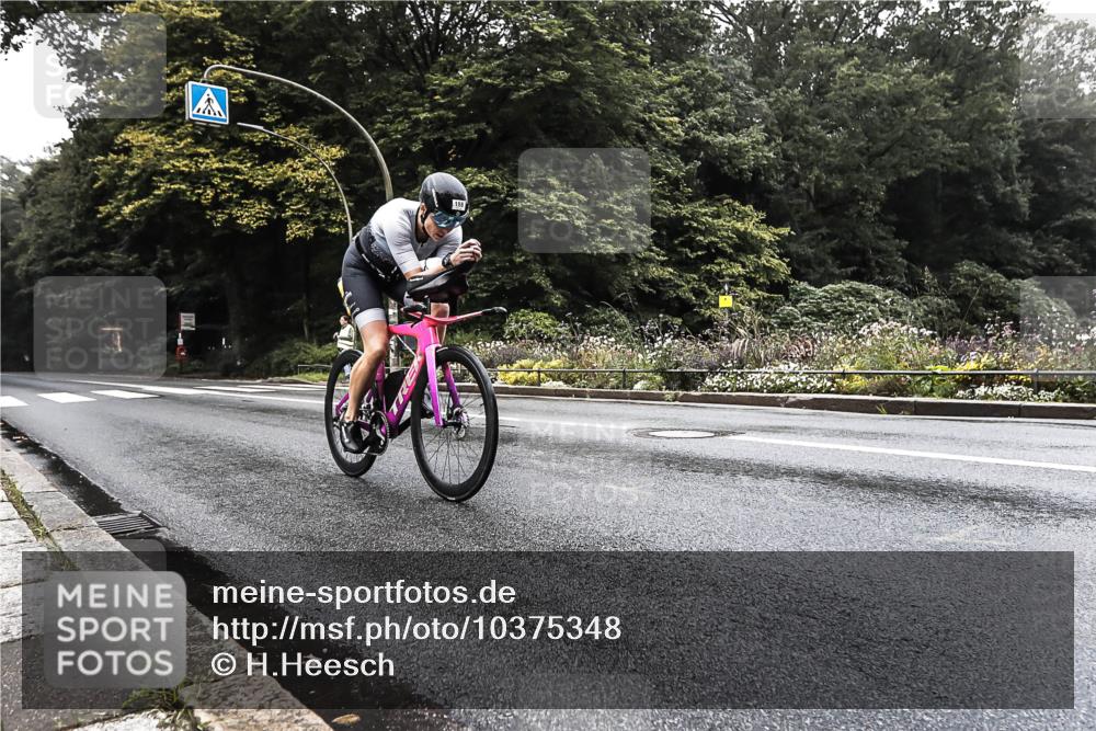 13.09.2026 - Stadtparktriathlon H.Heesch http://msf.ph/oto/10375348 13.09.2026 09:16:20 Radfahren 66, 68, 188, 195 meine-sportfotos.de