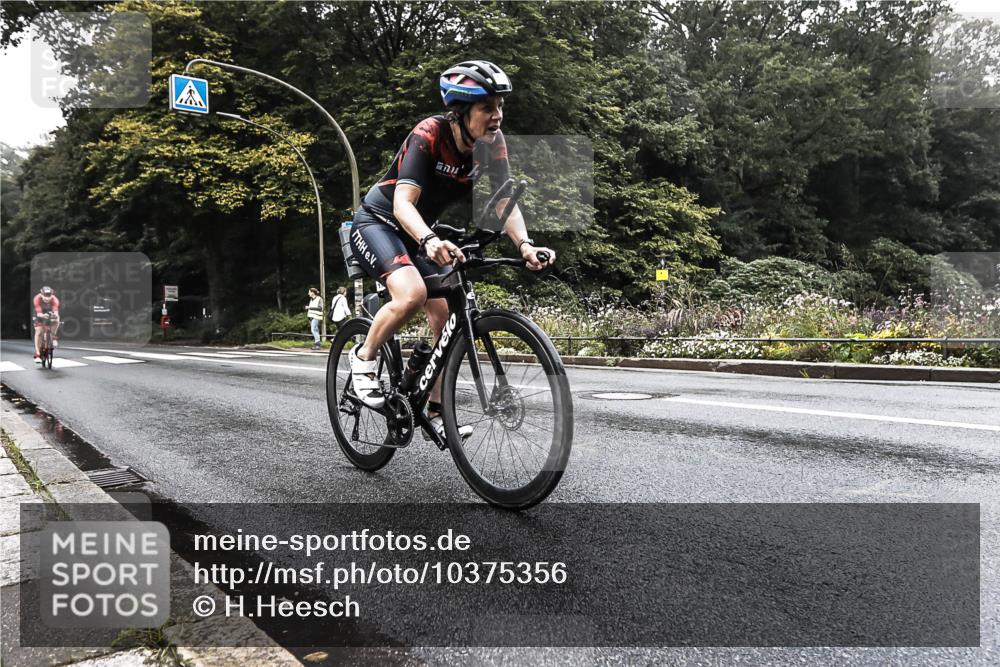 13.09.2026 - Stadtparktriathlon H.Heesch http://msf.ph/oto/10375356 13.09.2026 09:16:25 Radfahren 164, 165, 176 meine-sportfotos.de