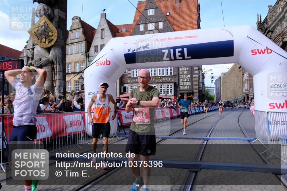 13.09.2026 - 21. swb-Marathon Bremen Tim E. http://msf.ph/oto/10375396 13.09.2026 13:11:40 Ziel 382, 1349, 2087, 3440, 3899, 6274, 7109, 8474, 9291, 9618, 9762 meine-sportfotos.de