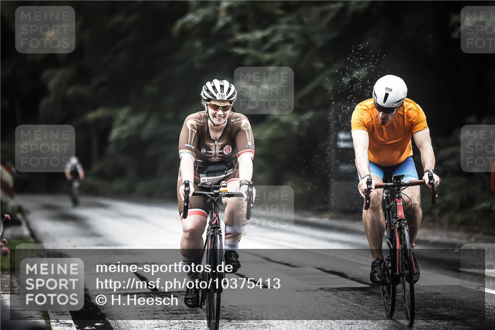 13.09.2026 - Stadtparktriathlon H.Heesch http://msf.ph/oto/10375413 13.09.2026 12:14:04 Radfahren 755, 932, 956, 985, 1061 meine-sportfotos.de