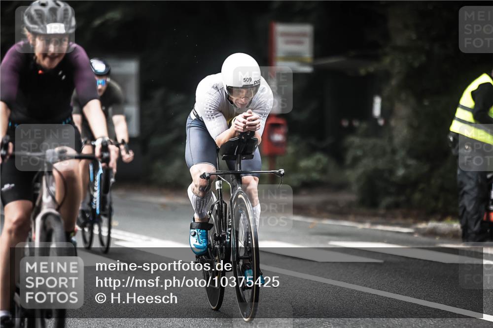 13.09.2026 - Stadtparktriathlon H.Heesch http://msf.ph/oto/10375425 13.09.2026 10:56:25 Radfahren 428, 509, 640, 683, 685, 708 meine-sportfotos.de