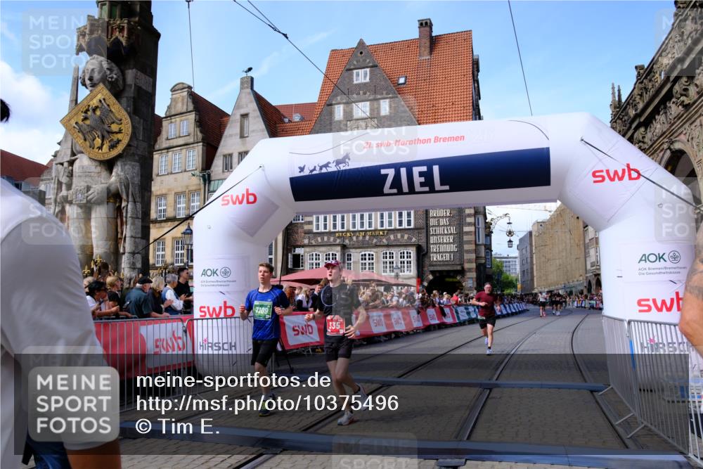 13.09.2026 - 21. swb-Marathon Bremen Tim E. http://msf.ph/oto/10375496 13.09.2026 13:11:53 Ziel 382, 5585, 6059, 7109, 8982, 13055 meine-sportfotos.de