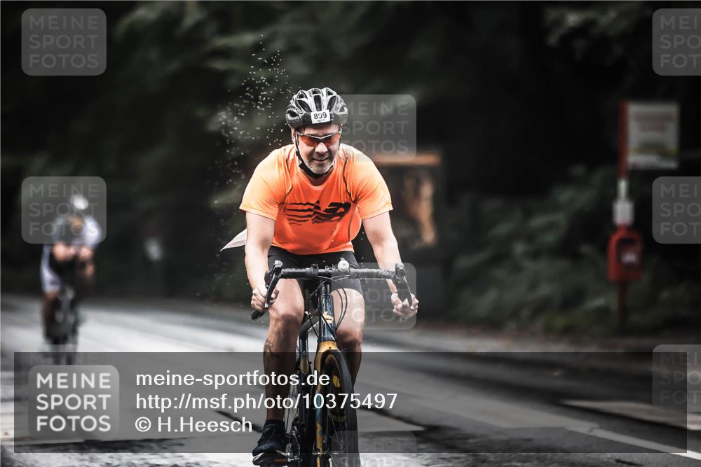13.09.2026 - Stadtparktriathlon H.Heesch http://msf.ph/oto/10375497 13.09.2026 12:14:22 Radfahren 887, 899, 902, 975, 1017 meine-sportfotos.de