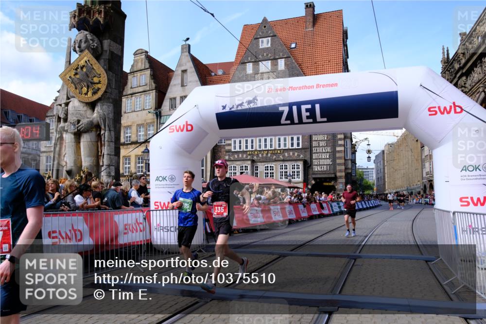 13.09.2026 - 21. swb-Marathon Bremen Tim E. http://msf.ph/oto/10375510 13.09.2026 13:11:53 Ziel 382, 5585, 6059, 7109, 8982, 13055 meine-sportfotos.de