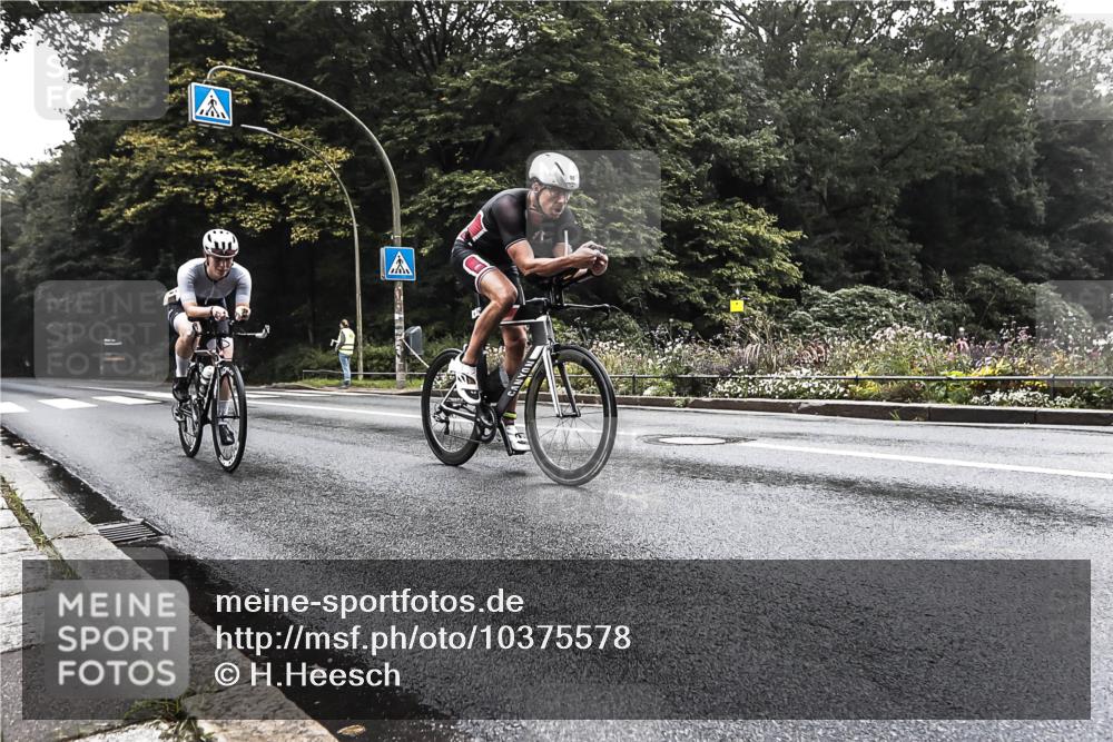 13.09.2026 - Stadtparktriathlon H.Heesch http://msf.ph/oto/10375578 13.09.2026 09:17:48 Radfahren 12, 74, 98, 152, 191 meine-sportfotos.de
