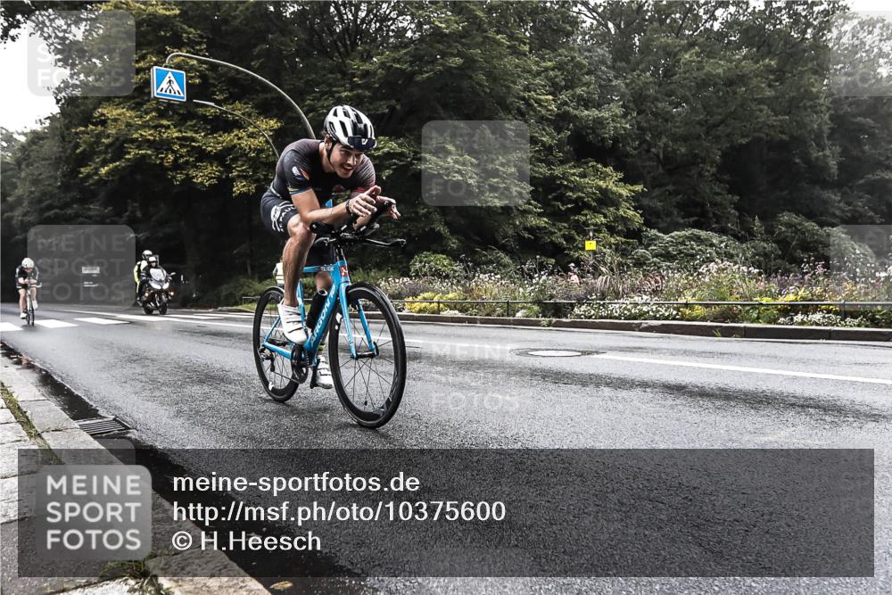 13.09.2026 - Stadtparktriathlon H.Heesch http://msf.ph/oto/10375600 13.09.2026 09:17:54 Radfahren 62, 199, 206 meine-sportfotos.de