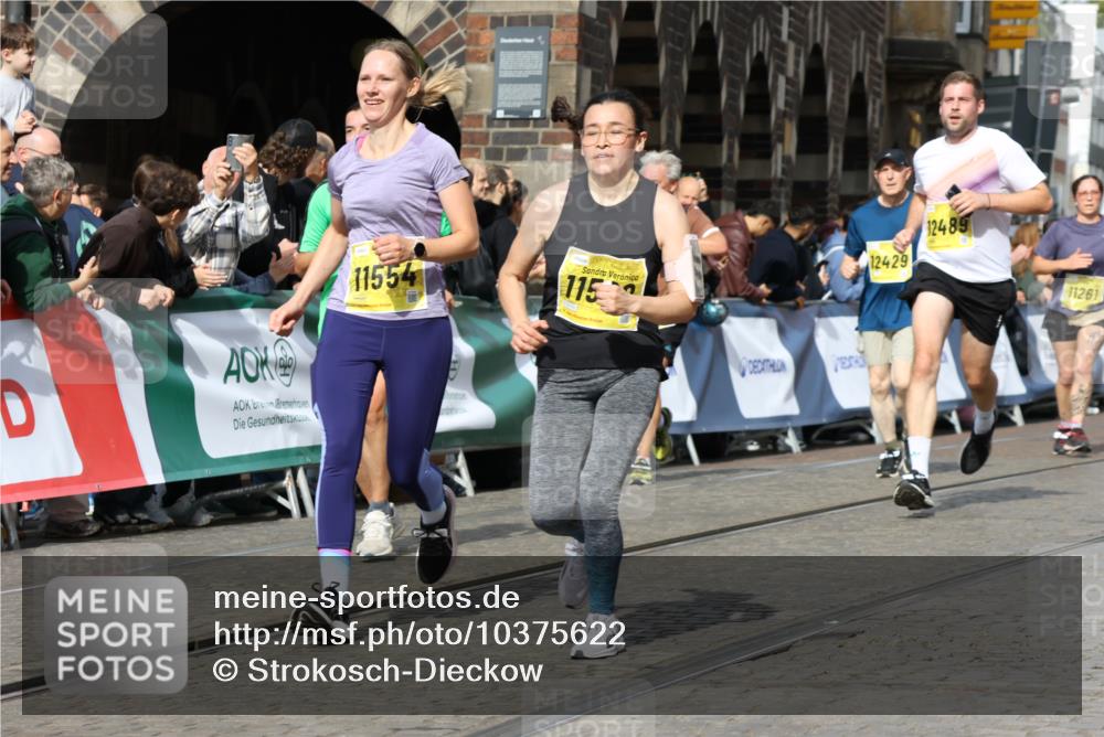 13.09.2026 - 21. swb-Marathon Bremen Strokosch-Dieckow http://msf.ph/oto/10375622 13.09.2026 11:02:42 Ziel 10153, 10154, 10173, 10273, 10274, 10278, 10331, 10338, 10439, 10738, 10885, 10915, 10943, 11137, 11249, 11505, 11508, 11526, 11576, 11853, 11886, 11890, 12042, 12094, 12134, 12135, 12169, 10190, 10296, 10633, 10783, 10945, 10954, 10955, 10985, 11096, 11107, 11313, 11564, 11697, 11701, 11719, 11730, 11776, 11785, 12071, 12247, 12448, 12465 meine-sportfotos.de