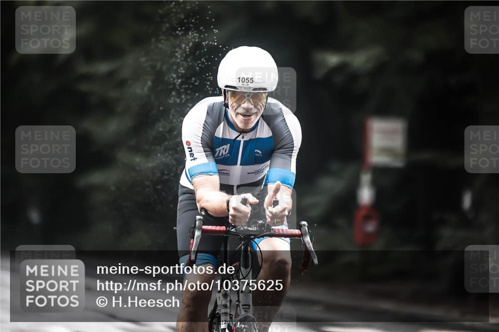 13.09.2026 - Stadtparktriathlon H.Heesch http://msf.ph/oto/10375625 13.09.2026 12:14:37 Radfahren 954, 1035, 1055, 1057 meine-sportfotos.de