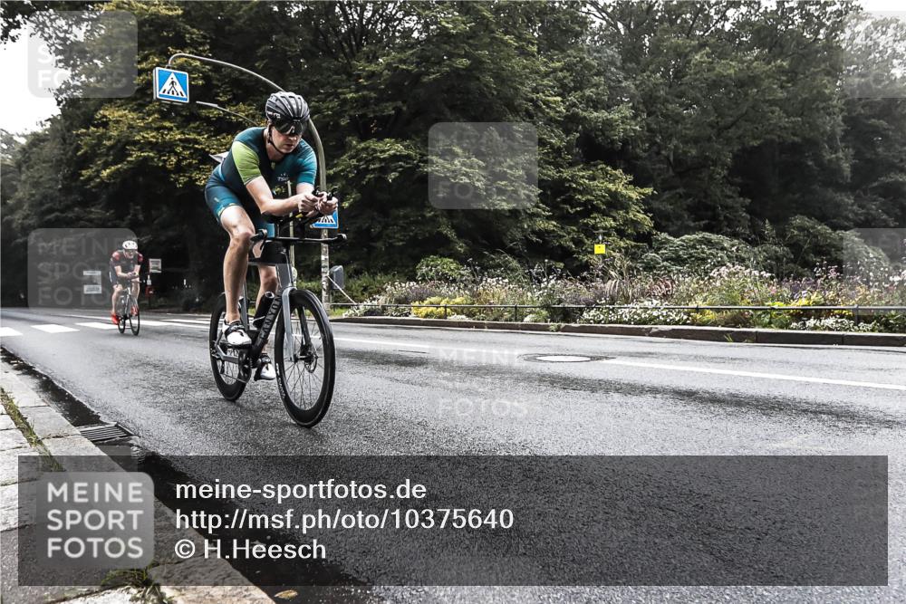 13.09.2026 - Stadtparktriathlon H.Heesch http://msf.ph/oto/10375640 13.09.2026 09:18:00 Radfahren 26, 72, 139 meine-sportfotos.de