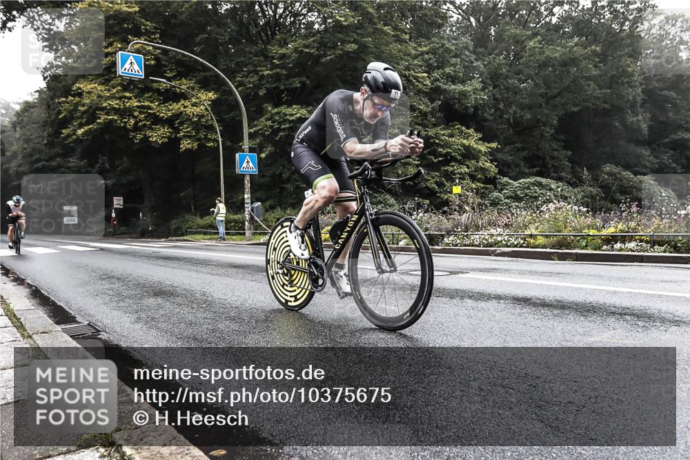 13.09.2026 - Stadtparktriathlon H.Heesch http://msf.ph/oto/10375675 13.09.2026 09:18:27 Radfahren 11, 44, 45, 91 meine-sportfotos.de