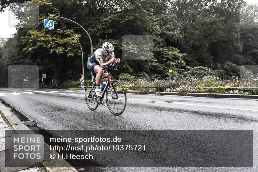 13.09.2026 - Stadtparktriathlon H.Heesch http://msf.ph/oto/10375721 13.09.2026 09:18:33 Radfahren 45, 91, 134, 148, 200 meine-sportfotos.de