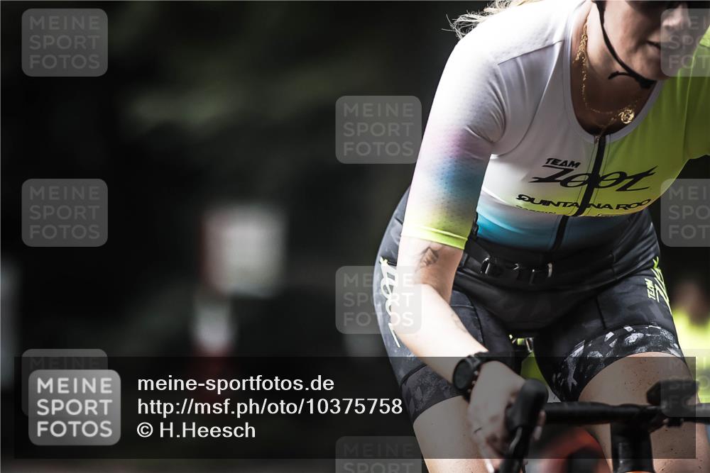 13.09.2026 - Stadtparktriathlon H.Heesch http://msf.ph/oto/10375758 13.09.2026 10:56:50 Radfahren 362, 376 meine-sportfotos.de