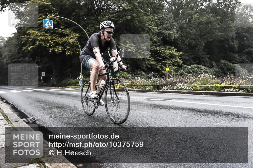 13.09.2026 - Stadtparktriathlon H.Heesch http://msf.ph/oto/10375759 13.09.2026 09:18:48 Radfahren 185 meine-sportfotos.de