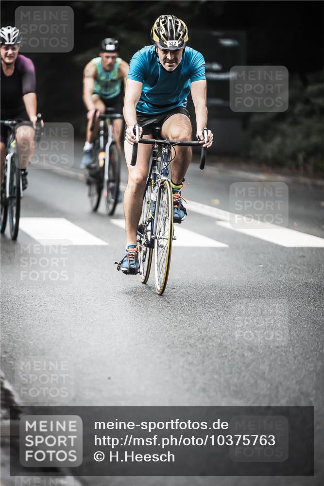 13.09.2026 - Stadtparktriathlon H.Heesch http://msf.ph/oto/10375763 13.09.2026 10:56:57 Radfahren 394, 415, 522, 600 meine-sportfotos.de