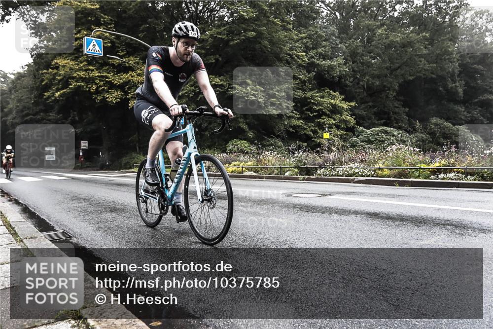 13.09.2026 - Stadtparktriathlon H.Heesch http://msf.ph/oto/10375785 13.09.2026 09:19:24 Radfahren 87, 119 meine-sportfotos.de