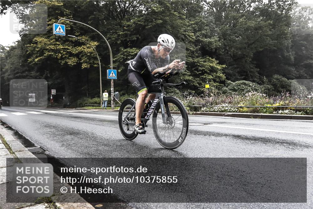 13.09.2026 - Stadtparktriathlon H.Heesch http://msf.ph/oto/10375855 13.09.2026 09:20:15 Radfahren 21, 82, 110 meine-sportfotos.de