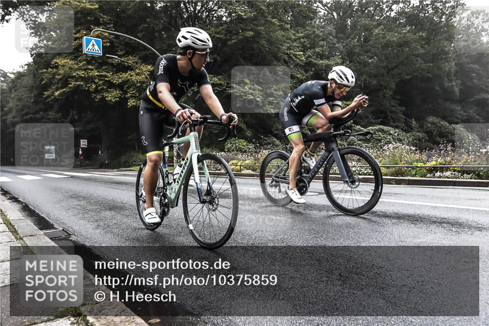 13.09.2026 - Stadtparktriathlon H.Heesch http://msf.ph/oto/10375859 13.09.2026 09:20:18 Radfahren 21, 82, 110 meine-sportfotos.de