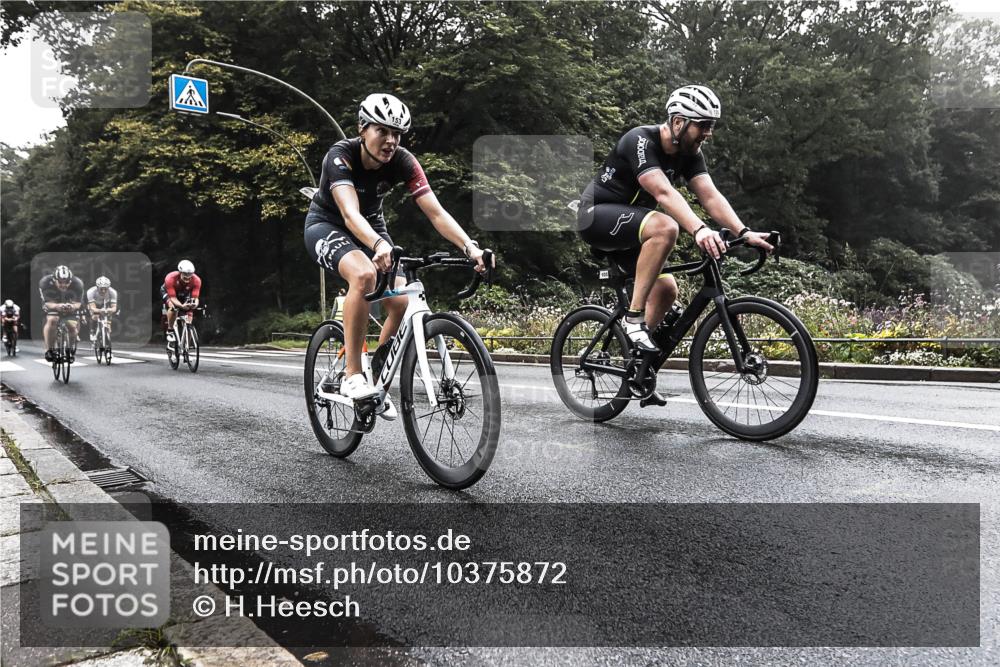 13.09.2026 - Stadtparktriathlon H.Heesch http://msf.ph/oto/10375872 13.09.2026 09:20:33 Radfahren 88, 92, 105, 112, 129, 130, 153 meine-sportfotos.de