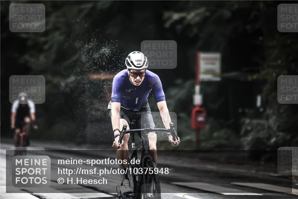 13.09.2026 - Stadtparktriathlon H.Heesch http://msf.ph/oto/10375948 13.09.2026 12:15:18 Radfahren 922, 1006, 1025, 1026, 1040, 1050, 1054, 1068 meine-sportfotos.de