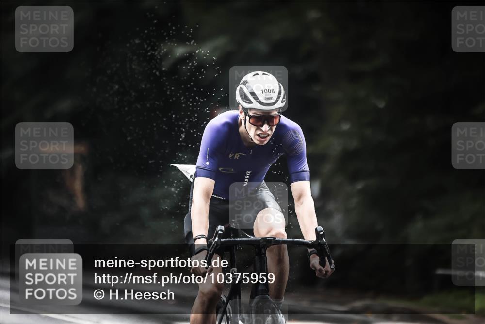 13.09.2026 - Stadtparktriathlon H.Heesch http://msf.ph/oto/10375959 13.09.2026 12:15:19 Radfahren 922, 1006, 1025, 1026, 1040, 1050, 1054, 1068 meine-sportfotos.de