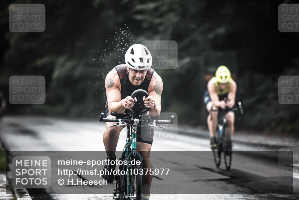 13.09.2026 - Stadtparktriathlon H.Heesch http://msf.ph/oto/10375977 13.09.2026 12:15:22 Radfahren 1006, 1025, 1026, 1040, 1050, 1068 meine-sportfotos.de