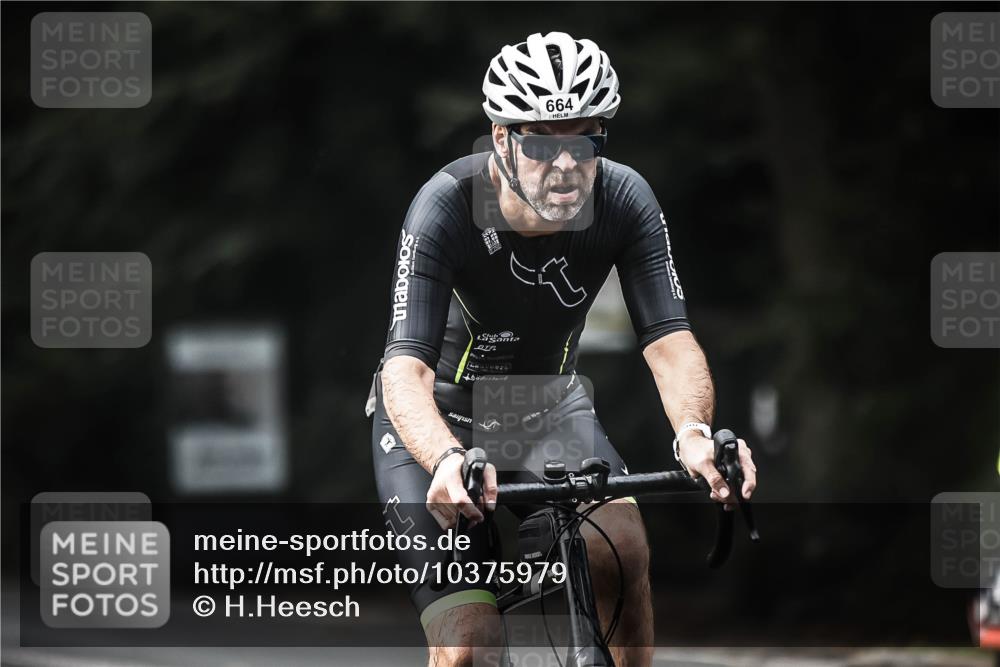 13.09.2026 - Stadtparktriathlon H.Heesch http://msf.ph/oto/10375979 13.09.2026 10:57:19 Radfahren 536, 539, 664 meine-sportfotos.de